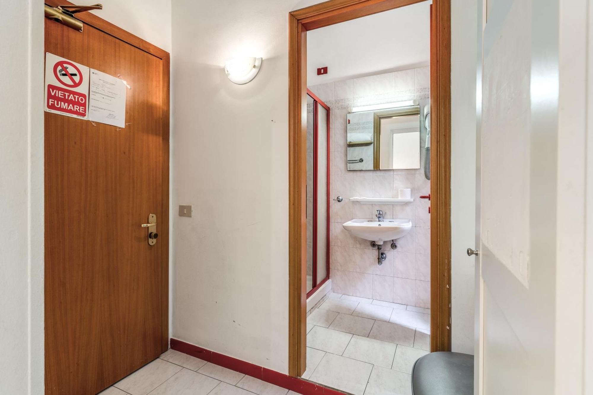 Hotel Altavilla 9 Rome Exterior photo