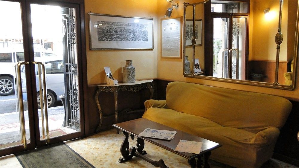 Hotel Altavilla 9 Rome Exterior photo
